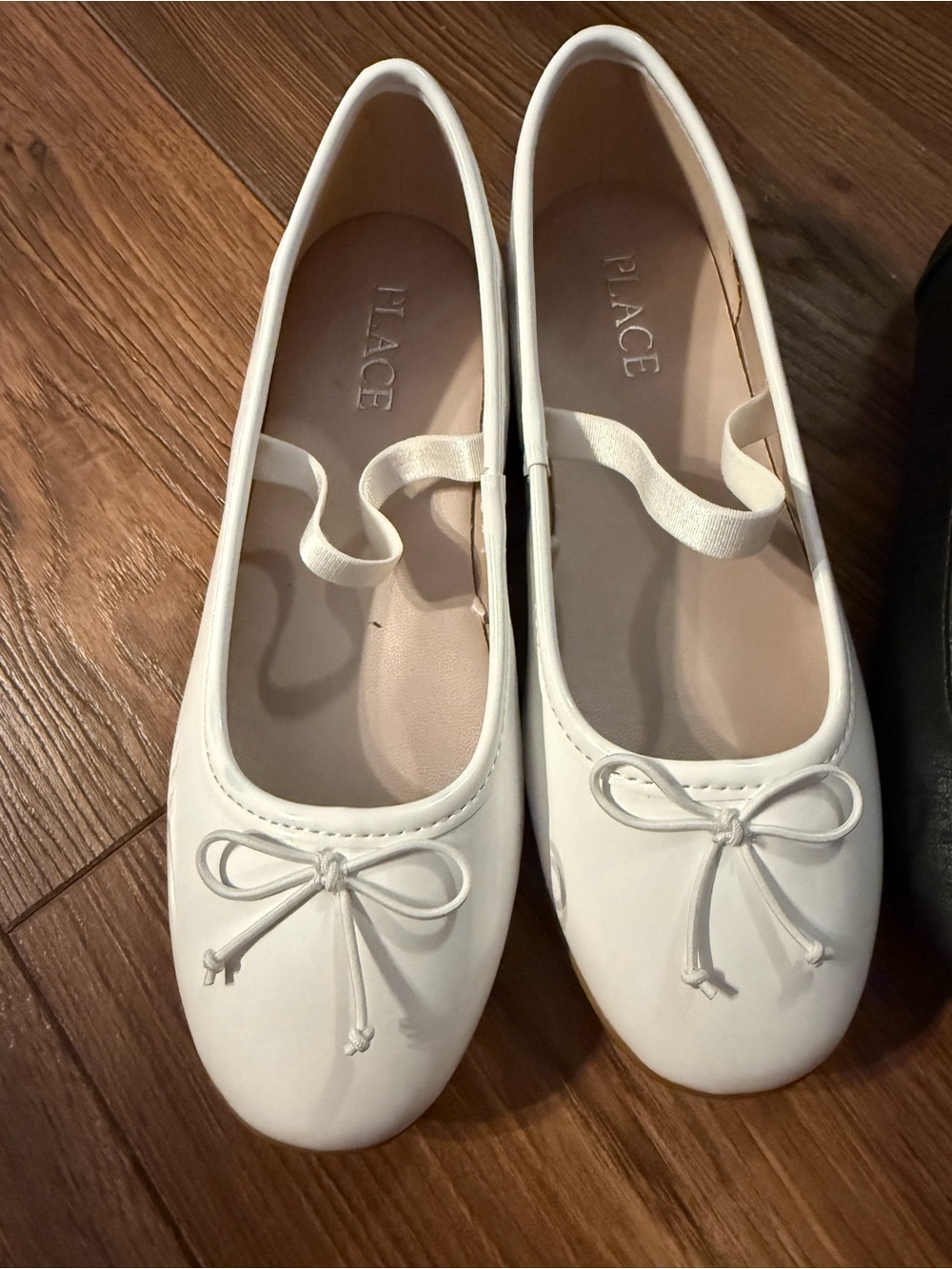 The Children's Place White Ballet Flats with Bow and Elastic Strap